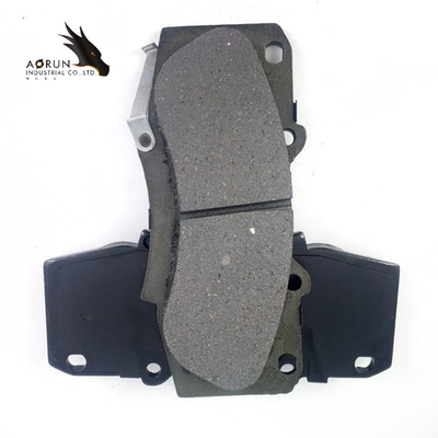 04465-0K330 Semi-Metallic και κεραμικά μαξιλάρια φρένων για το ιαπωνικό αυτοκίνητο της Toyota